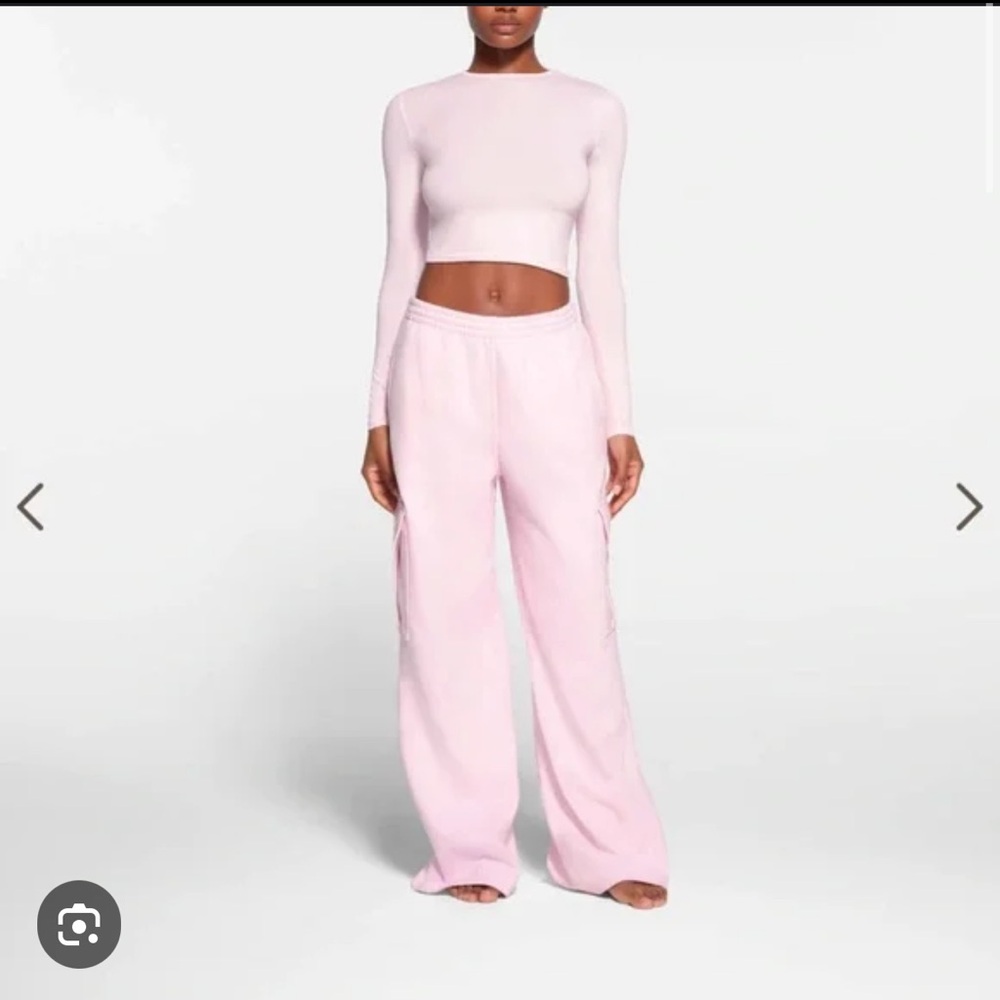 SKIMS Light Pink Fleece Cargo Pants